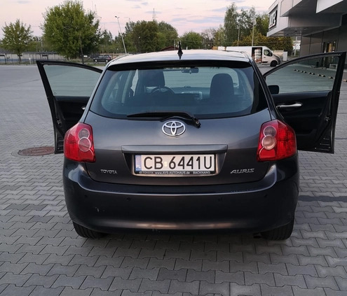 Toyota Auris cena 22000 przebieg: 103000, rok produkcji 2009 z Bydgoszcz małe 106